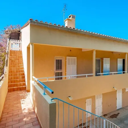 Apartment Confortable A Aiguebelle Avec Terrasse Et Parking Prive - Fr-1-816-13 Le Lavandou